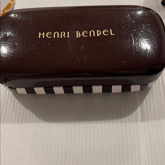 Henri Bendel Heart-Shaped Sunglasses - Picture 5 of 7